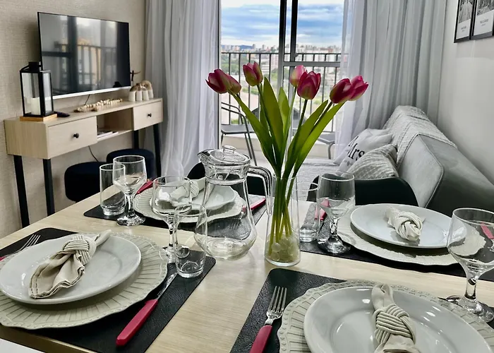 Apartamento Decorado Com Sacada No Polo Cultural E Eventos Da Cidade De Sao Paulo