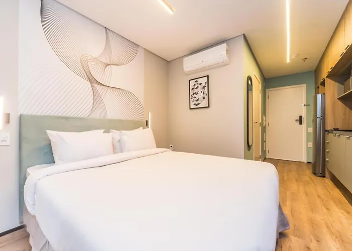 Sky Poll Studio 306 - Near Paulista Ave & Subways, Rooftop & Full Gym ! Short & Long Stay!