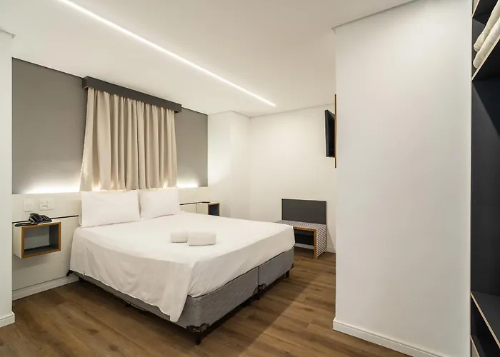 Uniclass Hotel Lapa