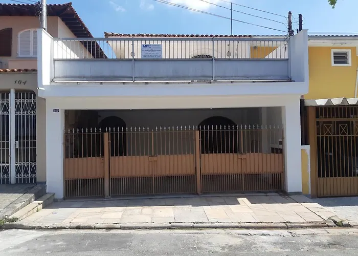 O Albergue Hostel