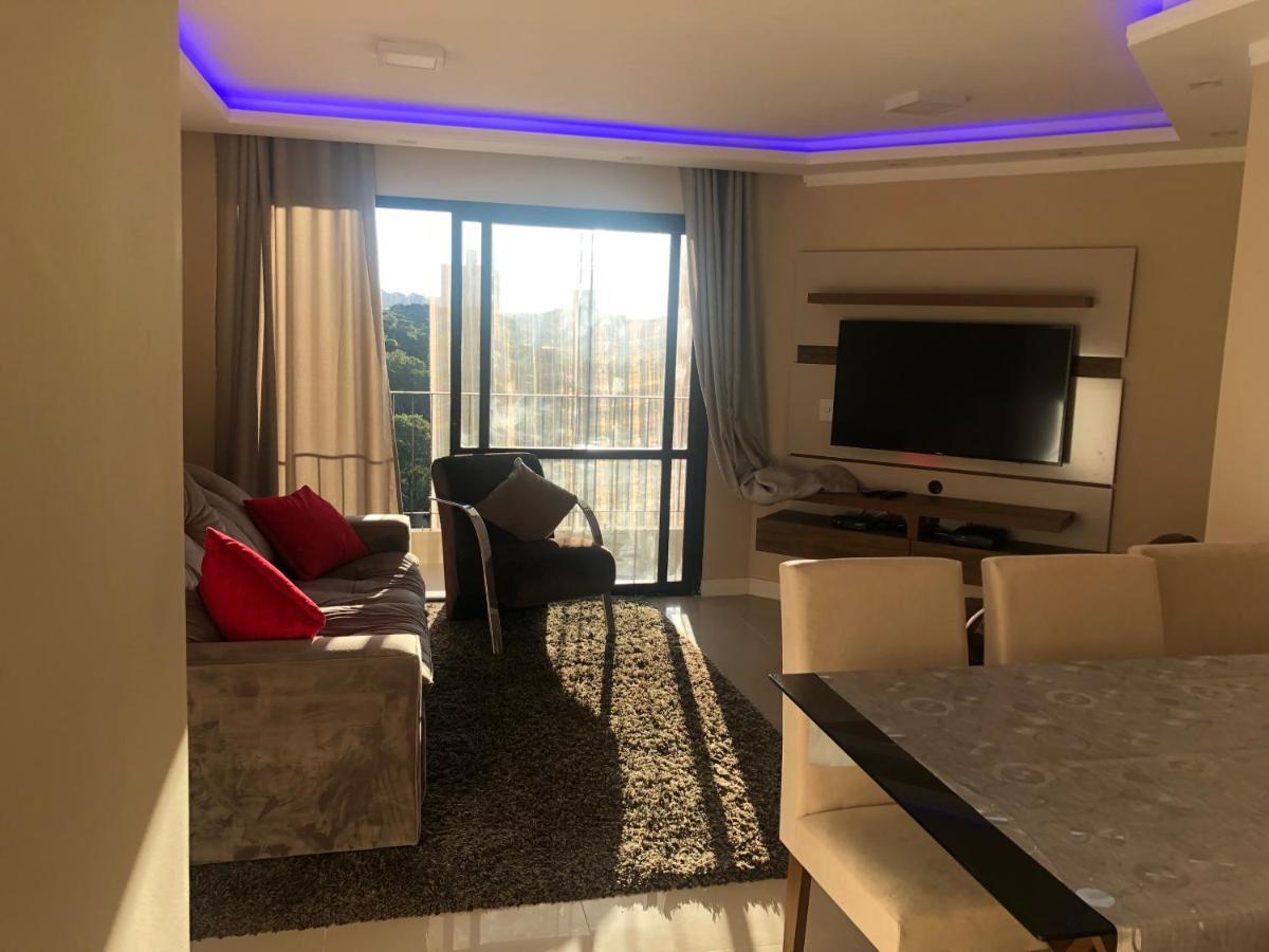Gold Apartment *
