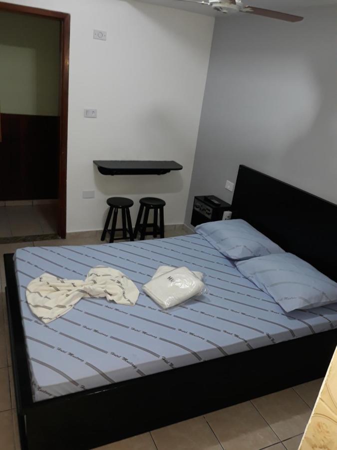 Mustang Hotel 2*