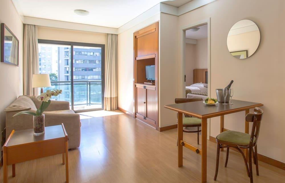 Hotel Estanplaza Nacoes Unidas