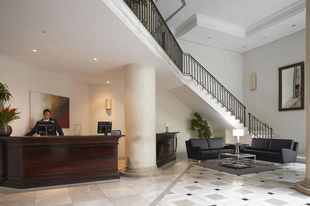 Hotel Transamerica Paradise Garden 4*