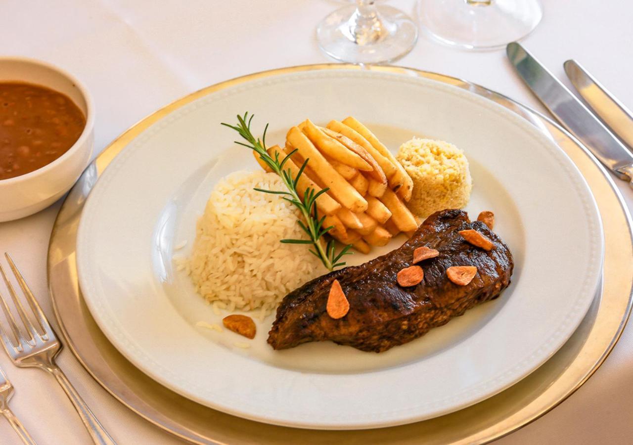 Khách sạn Estanplaza International São Paulo