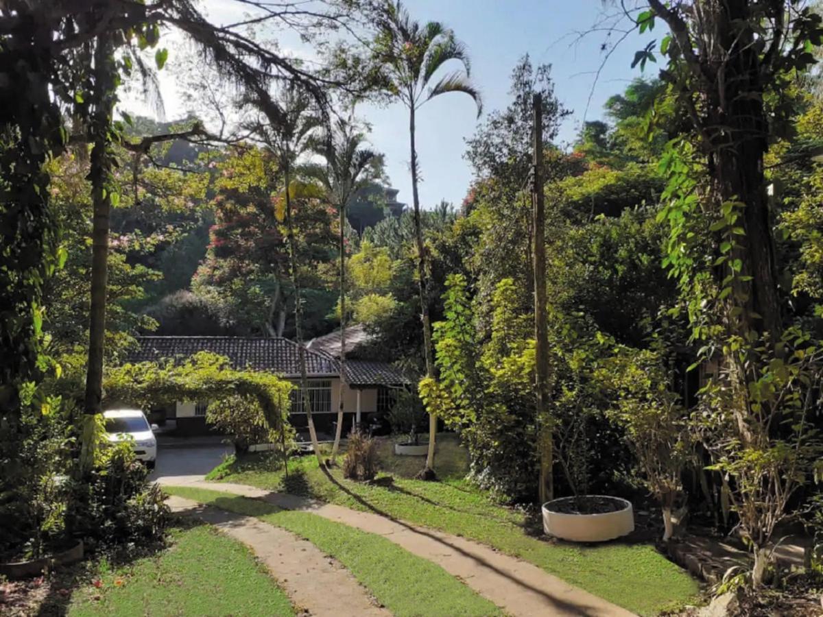 Linda Chacara, Sossego E Piscina Holiday home