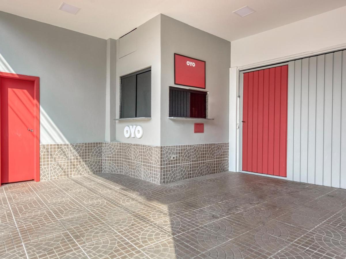 Oyo Estrela Dalva, Otel