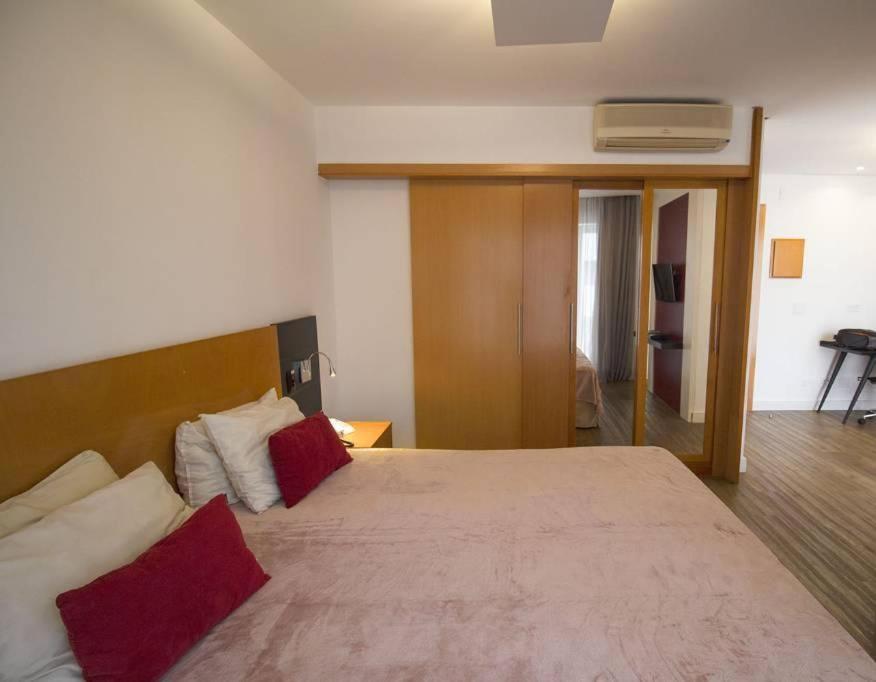 Flat Moderno Aconchegante Mobiliado E Com Sacada Ibirapuera * Sao Paulo