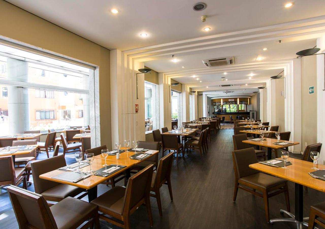 Estanplaza International Khách sạn 4*
