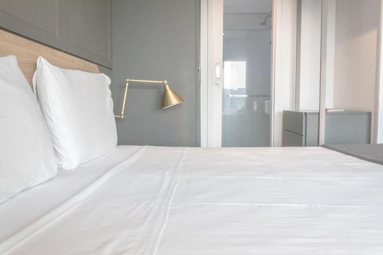 Anylife Black Design Faria Lima I Apartemen