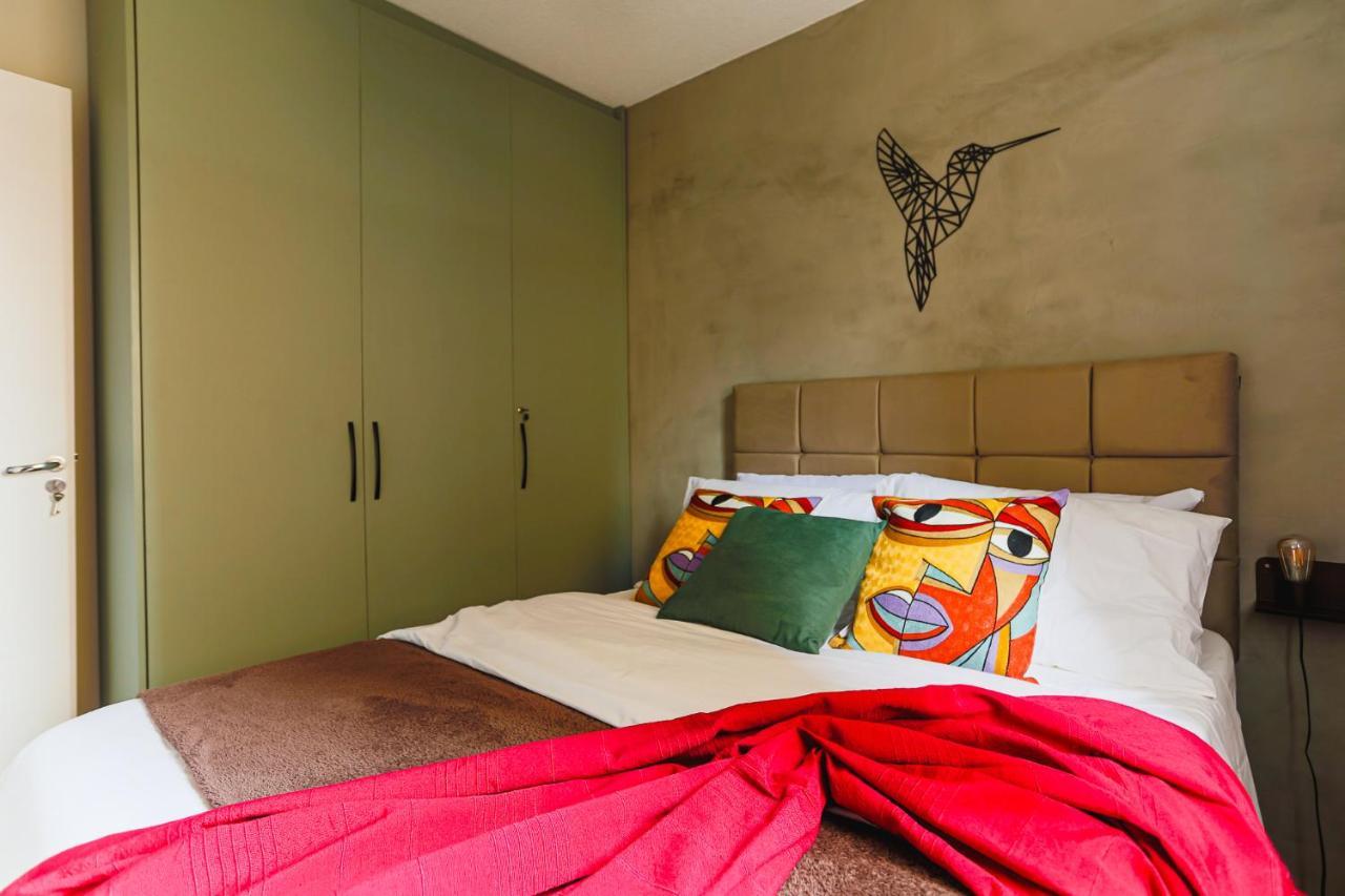 Apartemen Bom Retiro E 25 De Marco Com Conforto