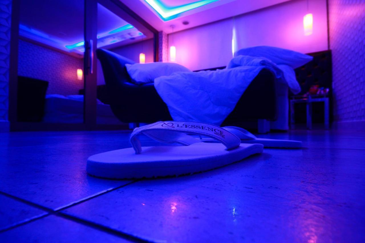 Lessence Hotel