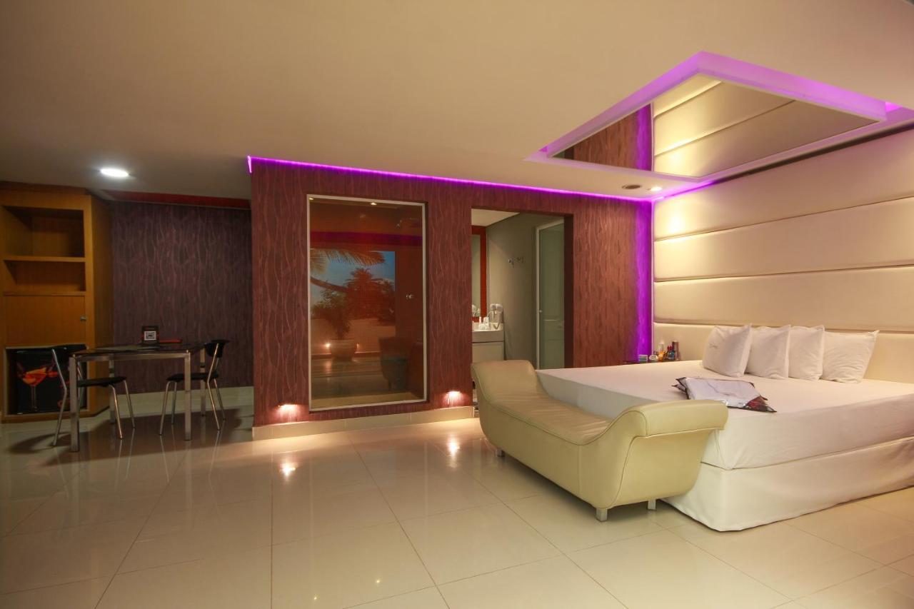 Lessence Hotel