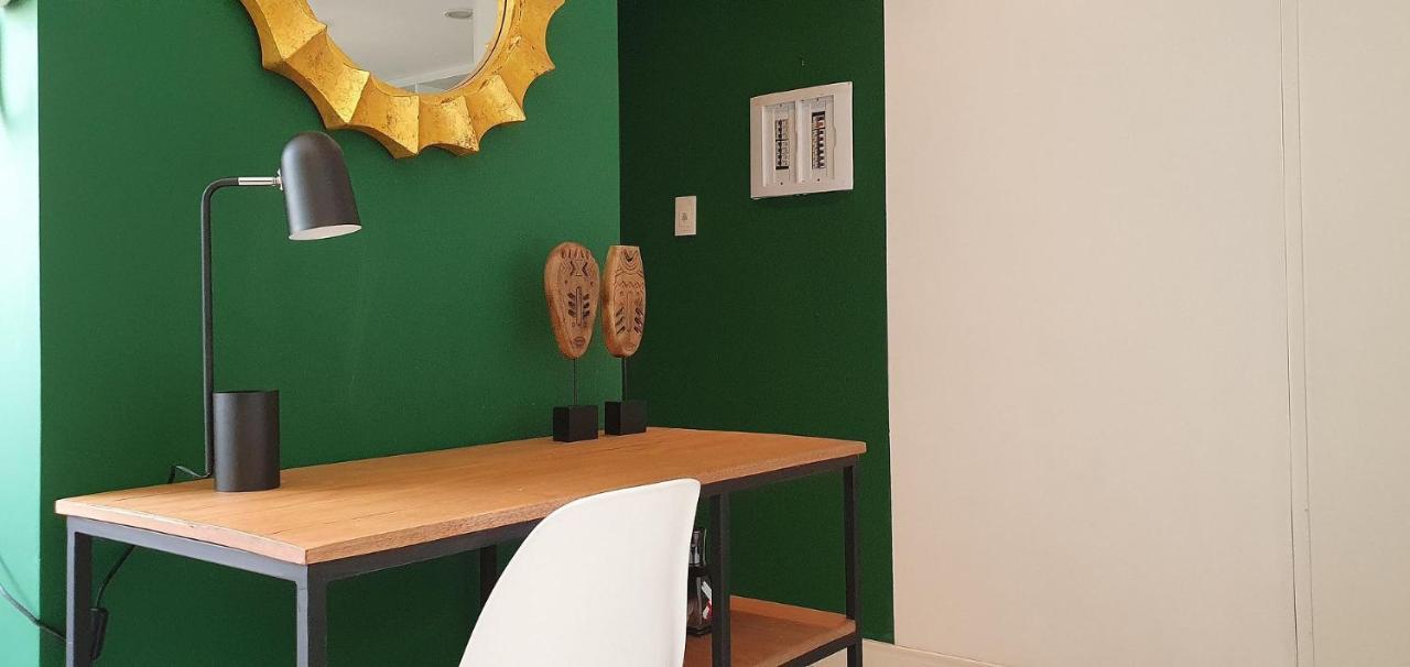 Moderno E Vibrante A 2 Quadras Da Av Paulista Apartemen *