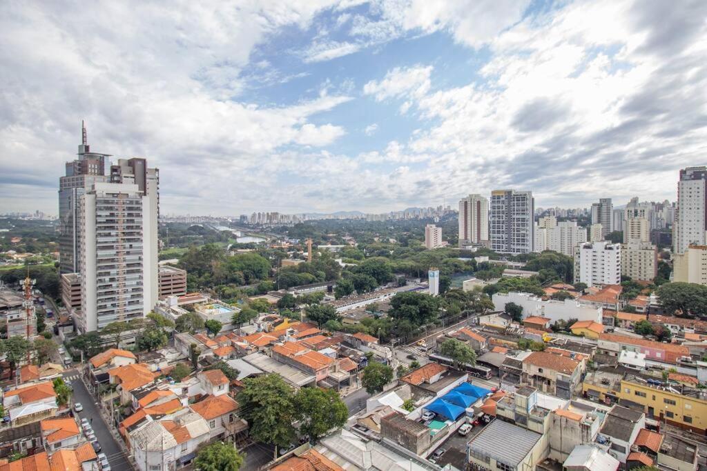Bhomy Pinheiros Moderno Varanda E Vista Vr166 Rumah liburan