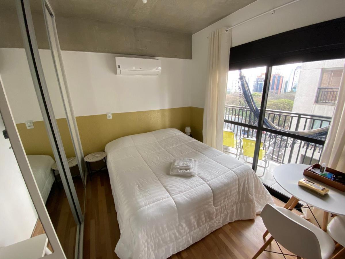85 New W Balcony, Fast Wifi And Movie Screen! *