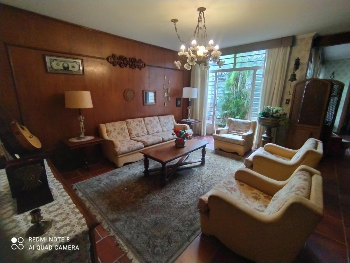 Cama Queen Mega - 10 Min Metro E Aeroporto Cgh Homestay Sao Paulo