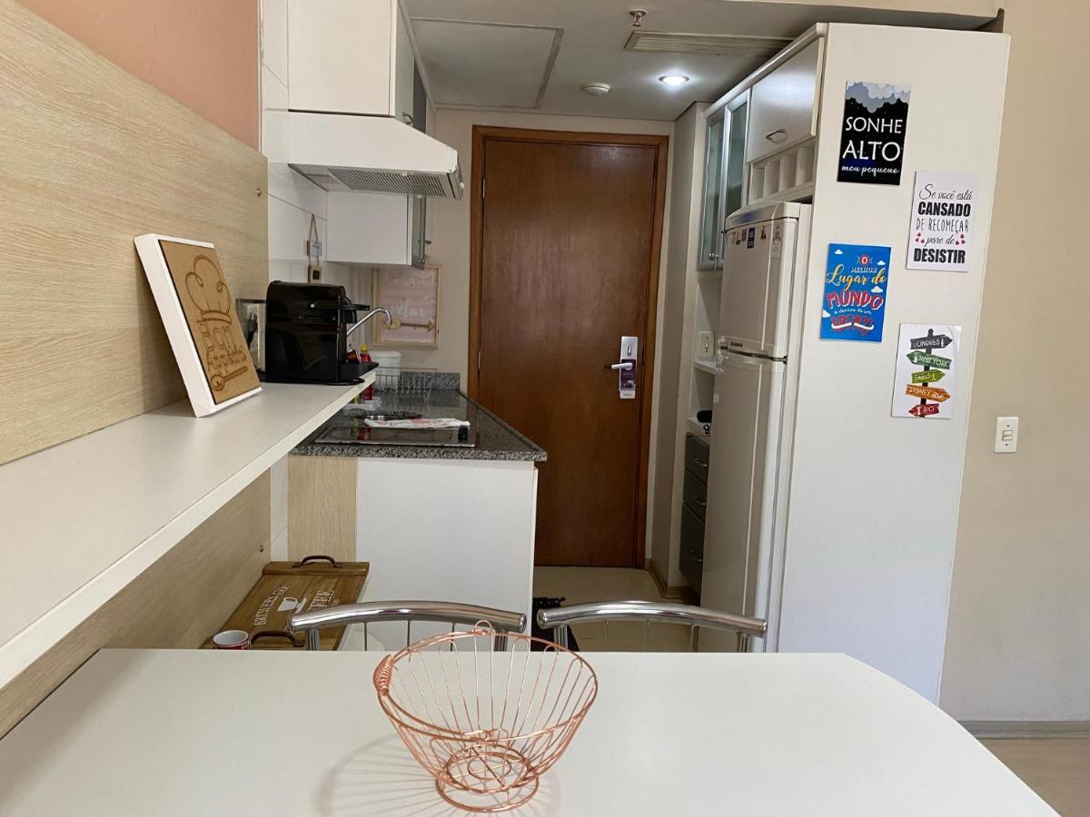 Apartamento Beneficencia Portuguesa, 50 Metros São Paulo