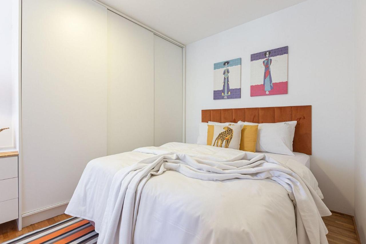 Vossa Bossa Cadoro Apartment