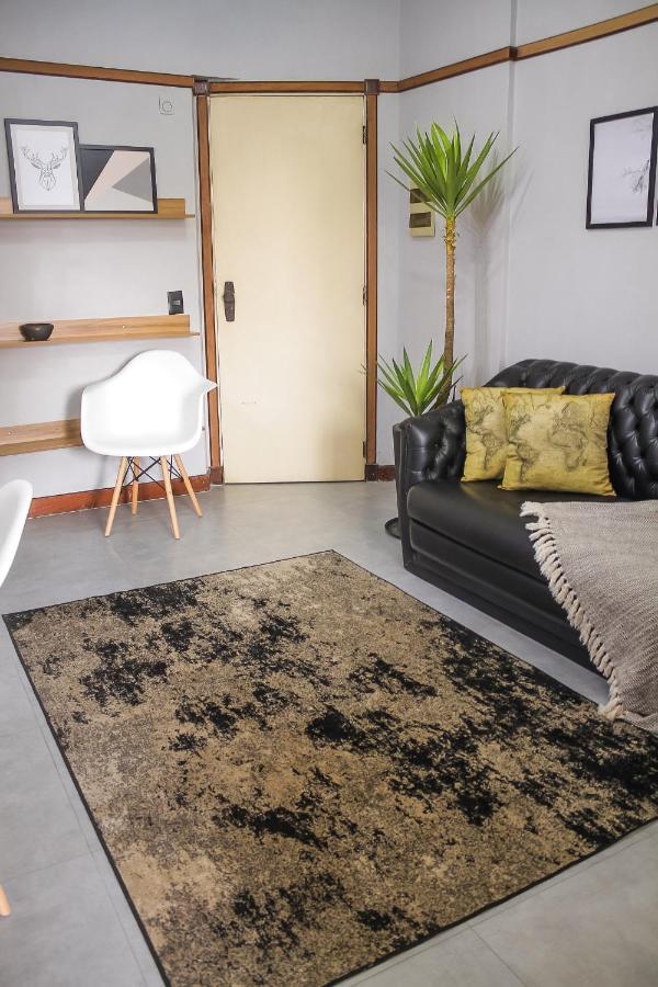 Unu 1211 Flat Santa Cecilia