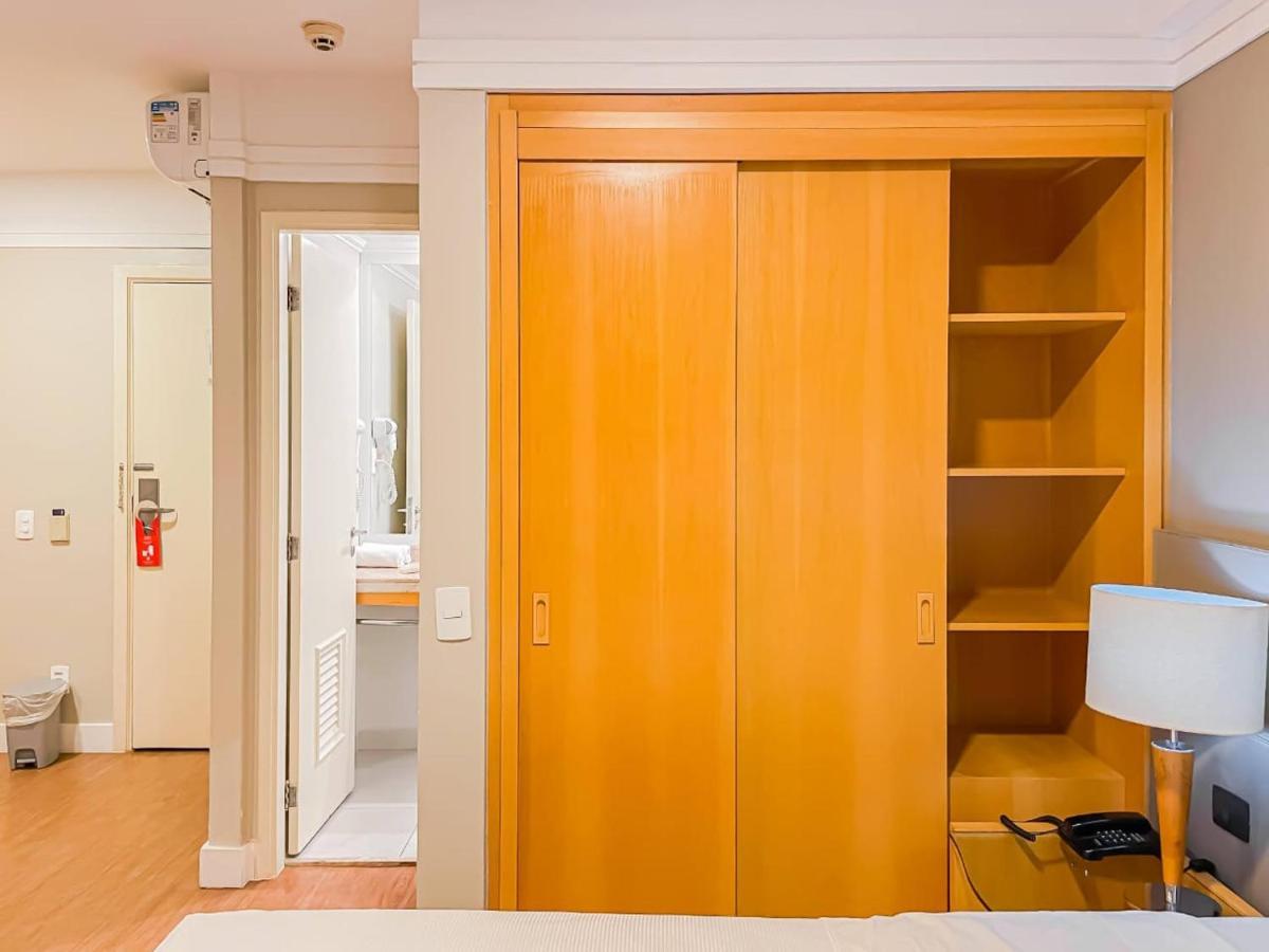 Khách sạn Flat - Rua Bela Cintra *