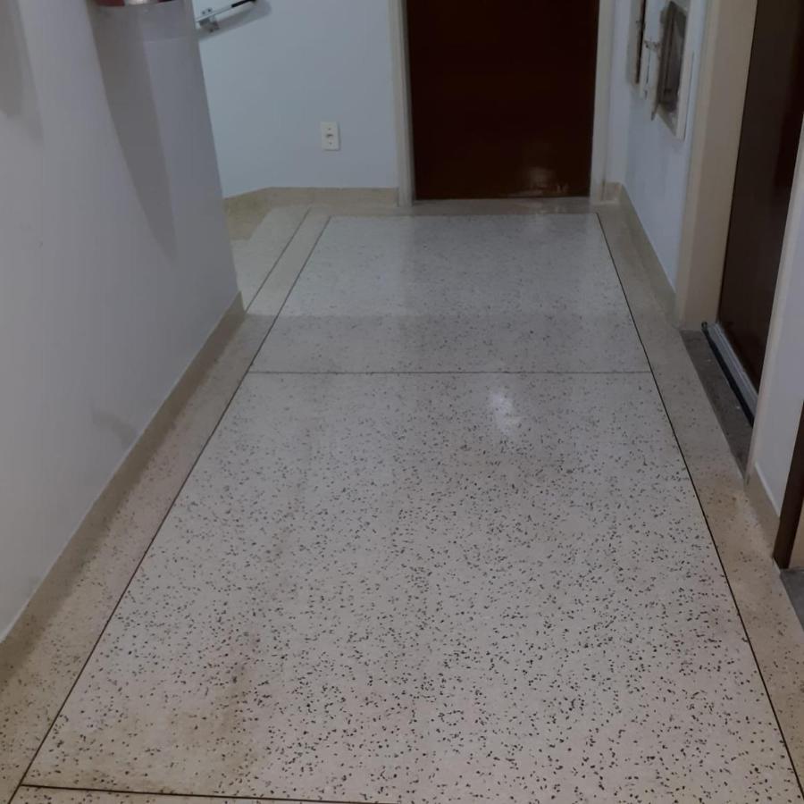 Apartment Apto Grande - 50 Metros Da