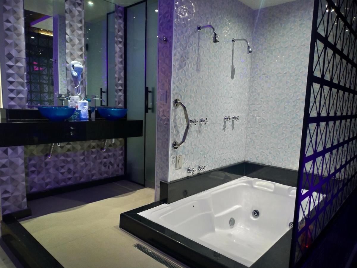 Yetişkin Oteli Motel Over Night