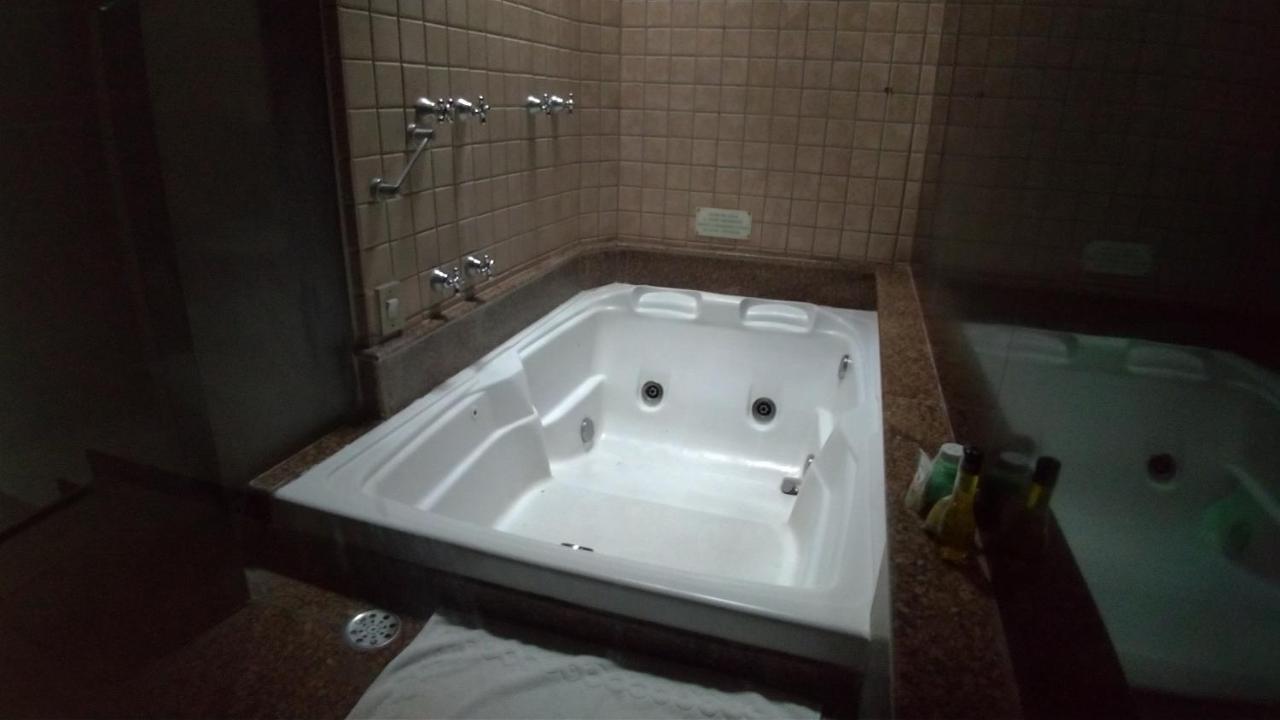 Yetişkin Oteli Motel Over Night