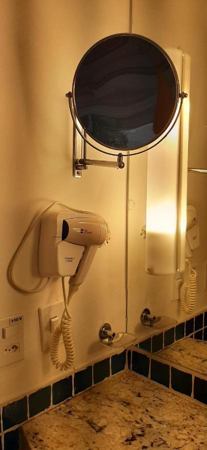 Aparthotel Flat Moderno Aconchegante Mobiliado E Com Sacada Ibirapuera Sao Paulo