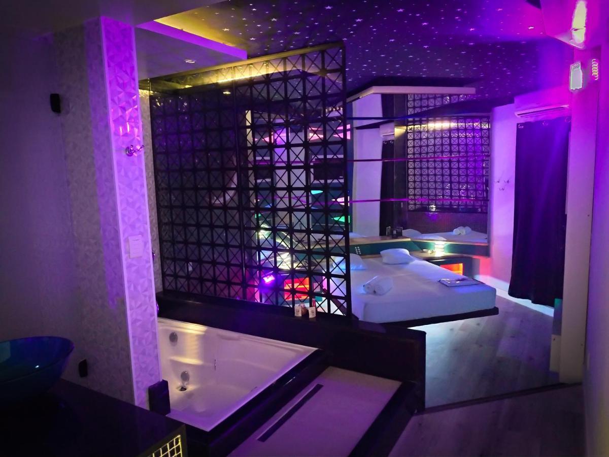 Motel Over Night Yetişkin Oteli *