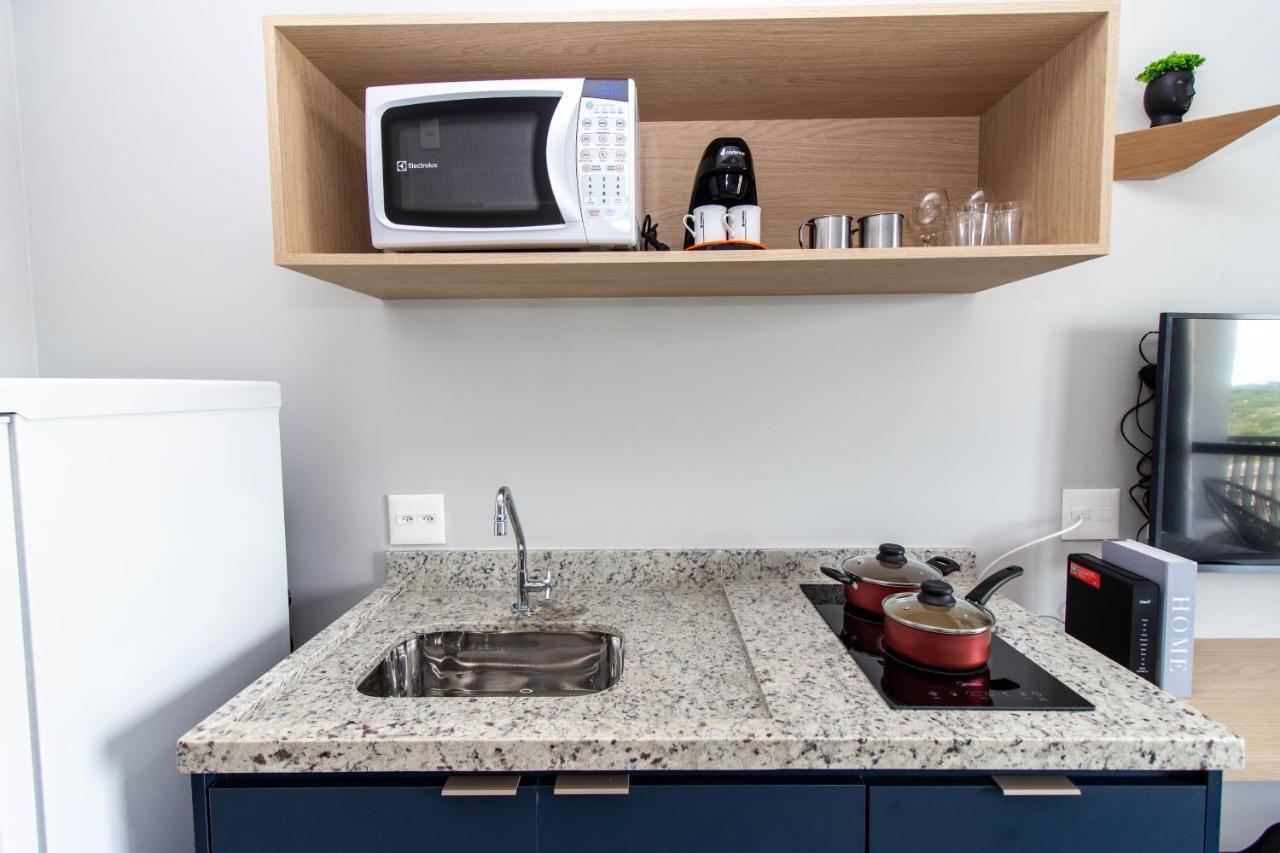 360 Brooklin Apartment
