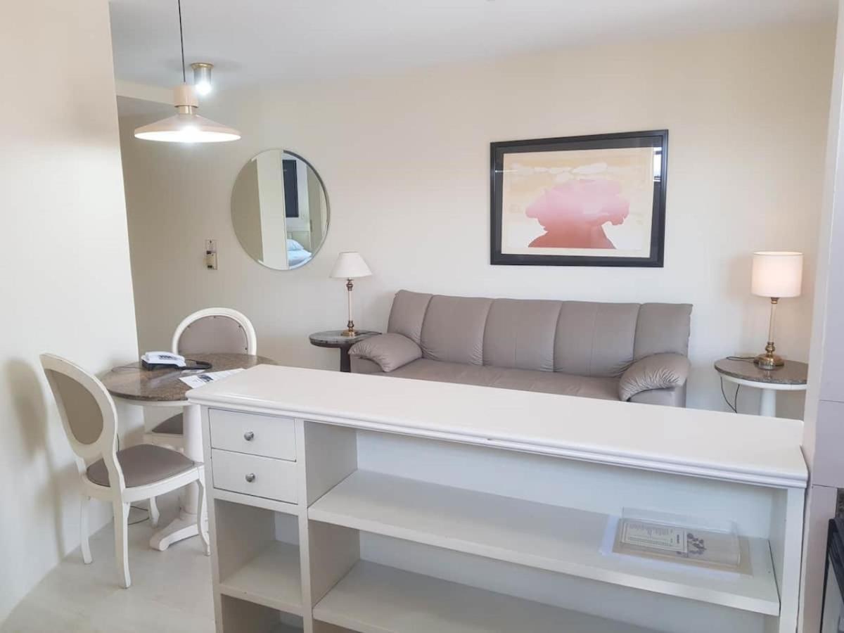 Paulista Street Flat 10 *