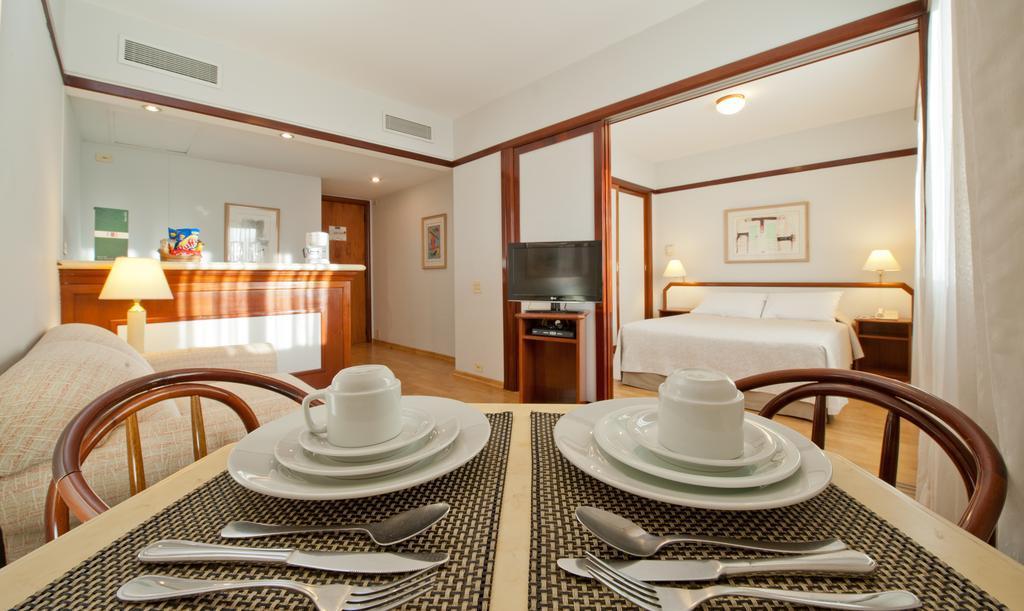 Hotel Ninety