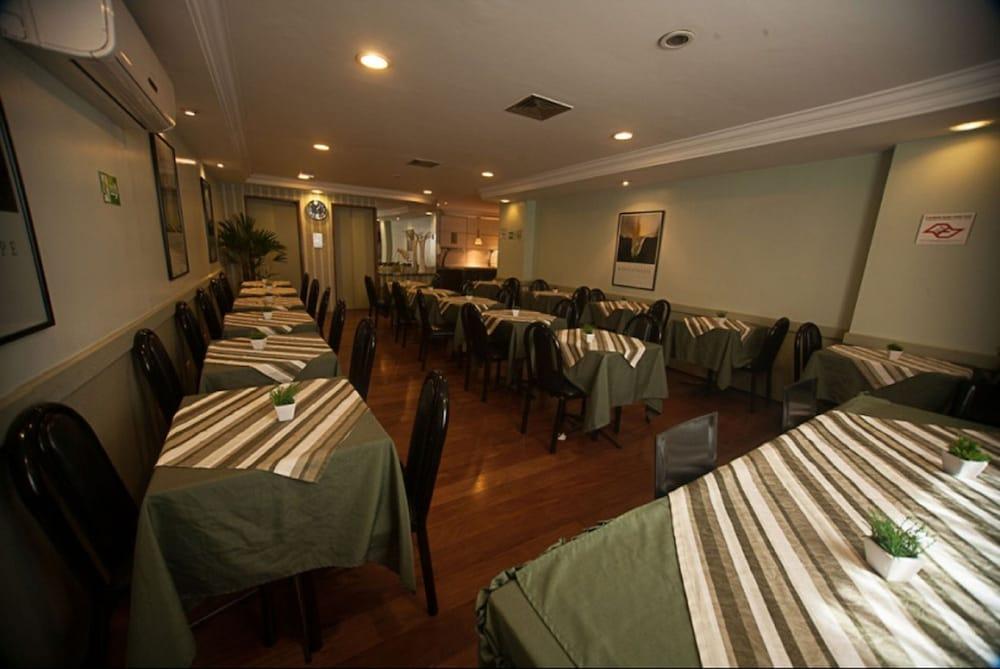 Plaza Apolo Hotel
