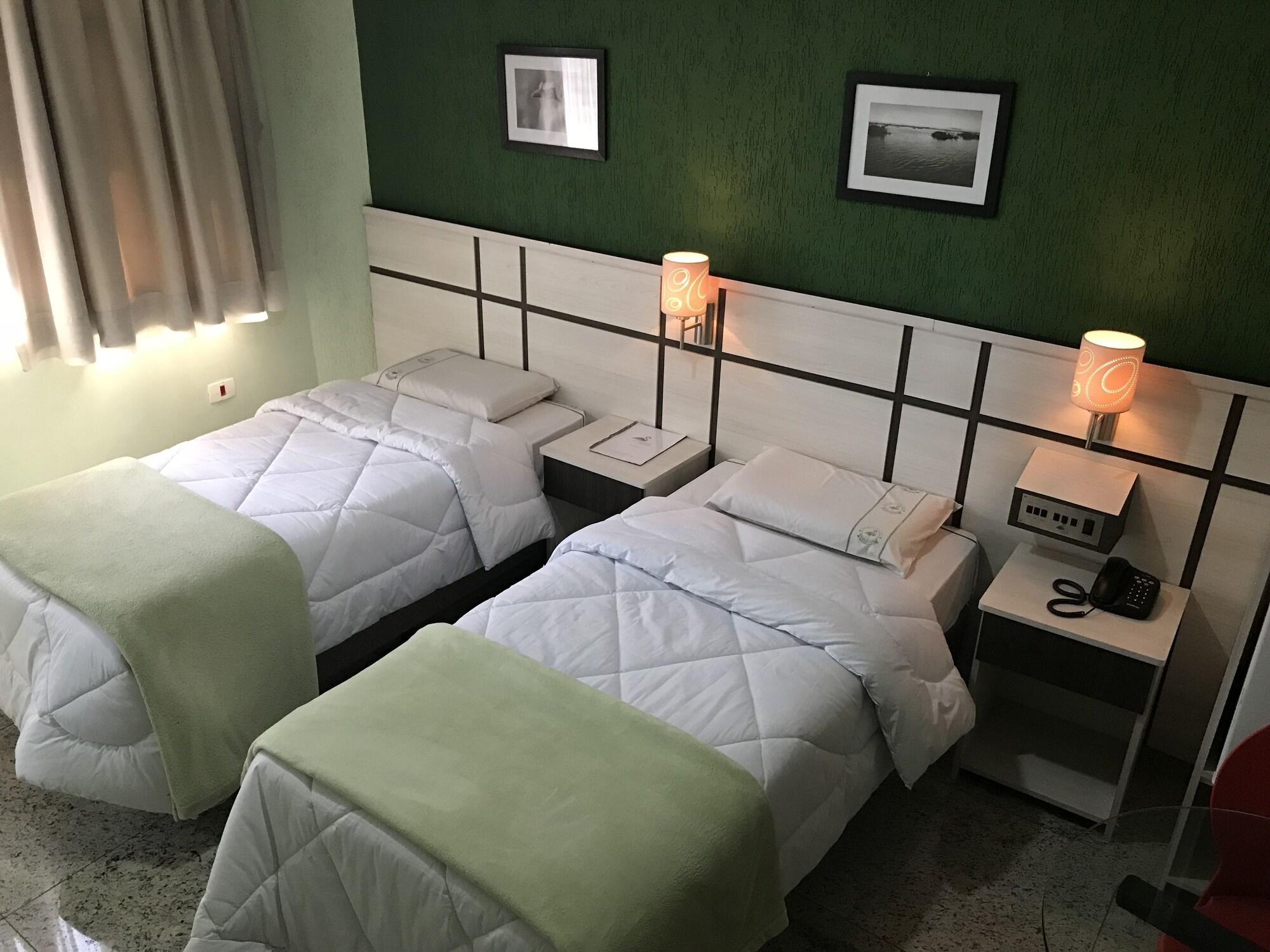 Residencial Pantanal Santa Cruz Otel 3*