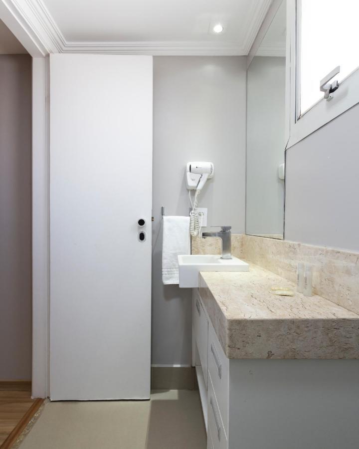 Flat Confortavel Na Rua Haddock Lobo Apartment Sao Paulo