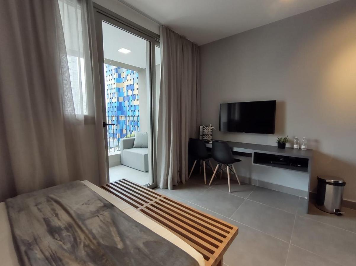 Apartment Vn Melo Alves