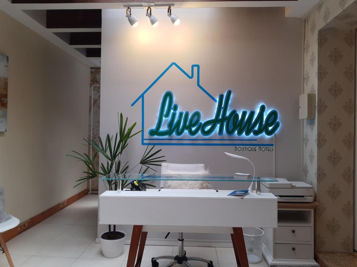 Live House Boutique Guest house *