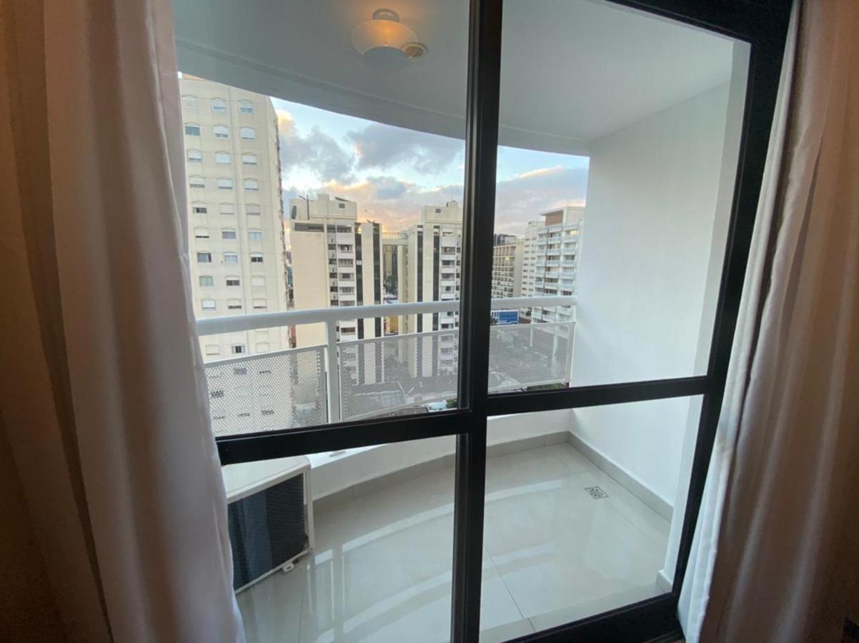 The Palace Tv No Quarto Limpeza Diaria Uh902 Otel *