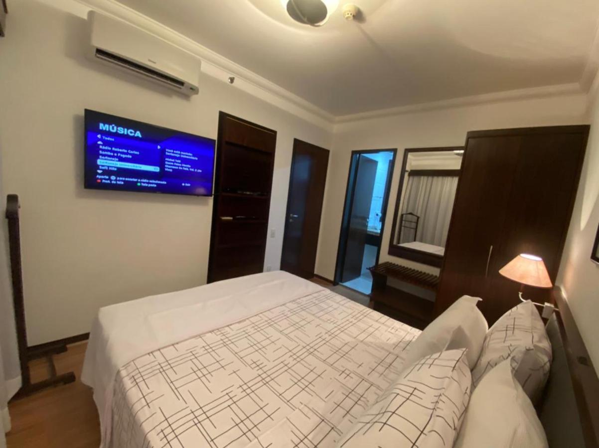 Otel The Palace Tv No Quarto Limpeza Diaria Uh902 *