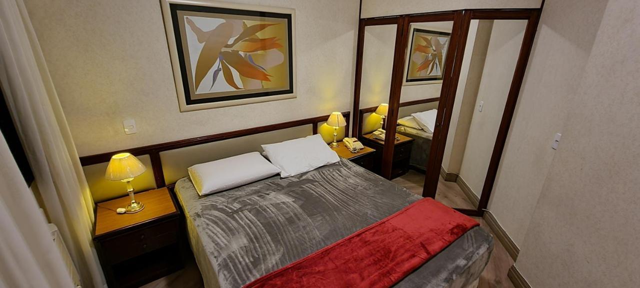 Street 1905 Apartemen *