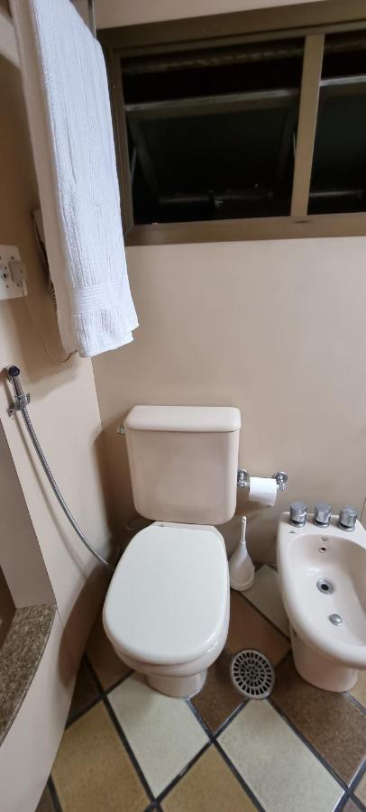 Apartemen Street 1905 *