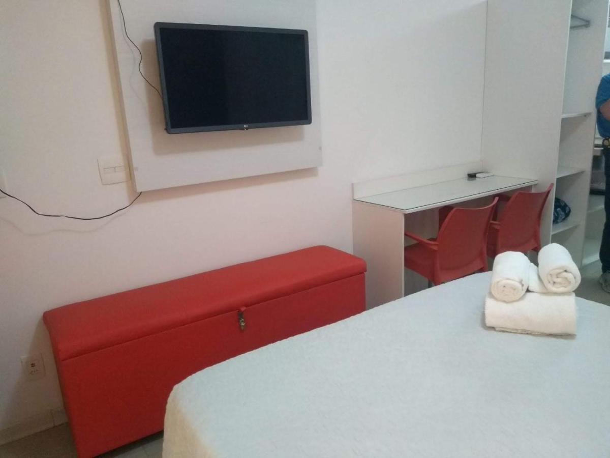 Aconchego, Proximo A Rua Da Consolacao, Aos Metros Republica E Anhangabau, Com Ar Condicionado, Piscina, Academia, Wifi E Varanda