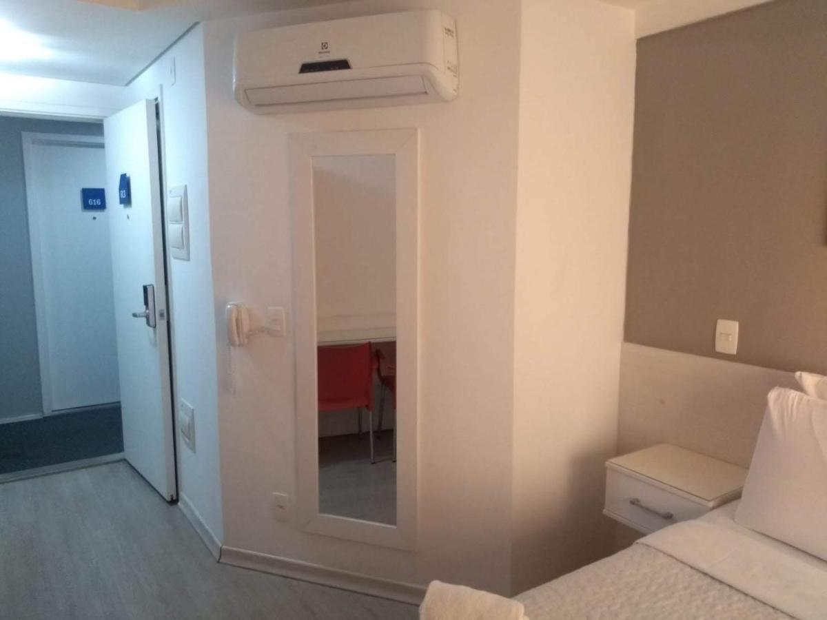 Aconchego, Proximo A Rua Da Consolacao, Aos Metros Republica E Anhangabau, Com Ar Condicionado, Piscina, Academia, Wifi E Varanda Apartment