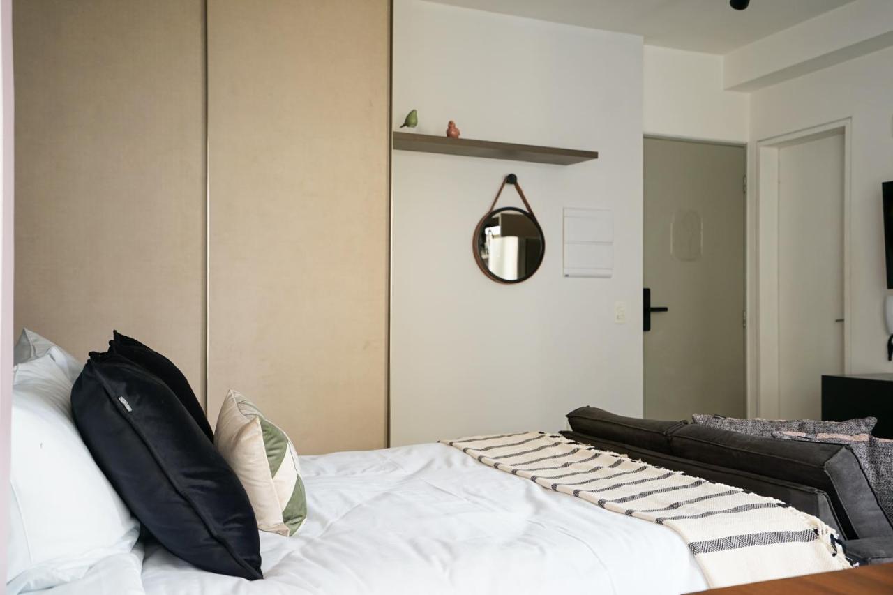 Studio Com Garagem, Academia E Piscina No Predio - Vila Olimpia * Sao Paulo