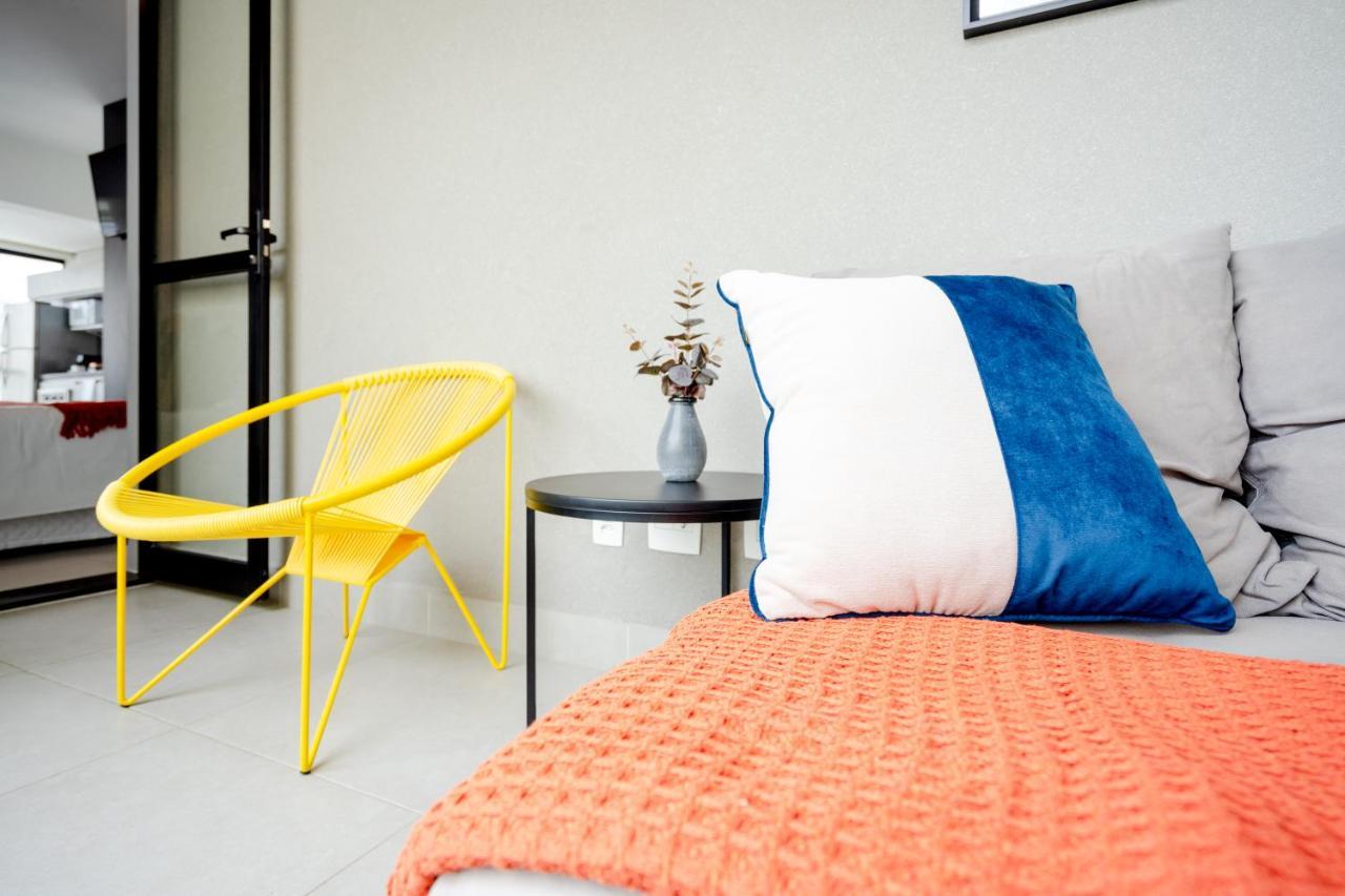 Studio Com Garagem, Academia E Piscina No Predio - Vila Olimpia Apartment