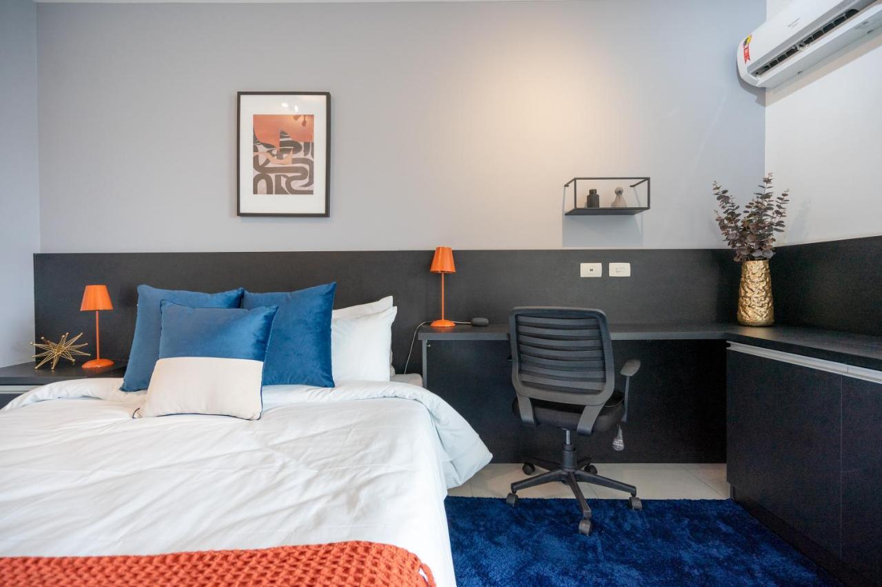 Studio Com Garagem, Academia E Piscina No Predio - Vila Olimpia Apartment Sao Paulo