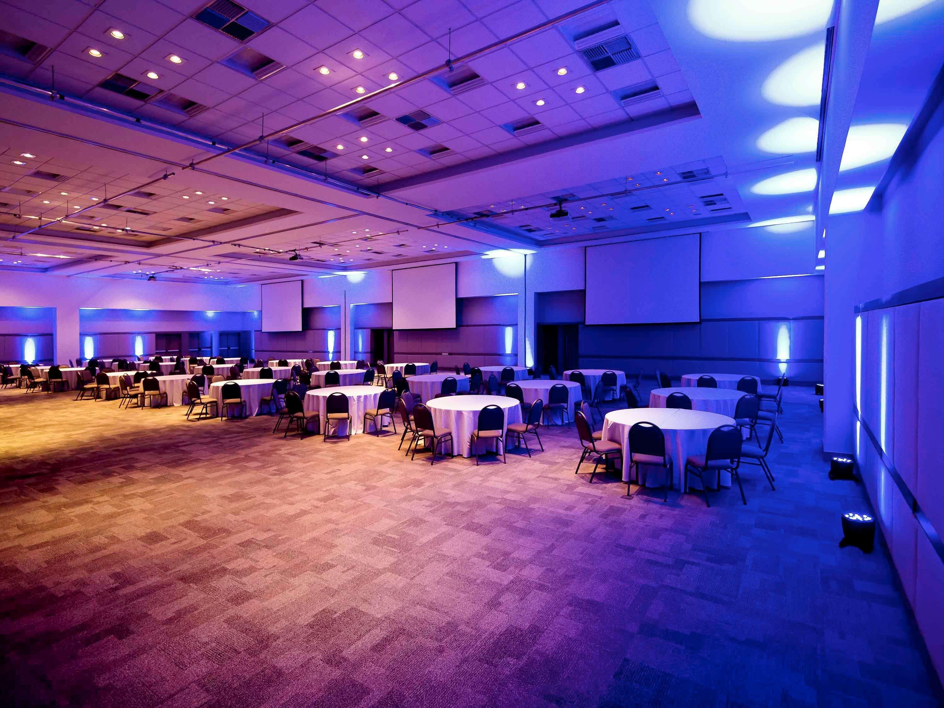Hotel Pullman Vila Olimpia 5*