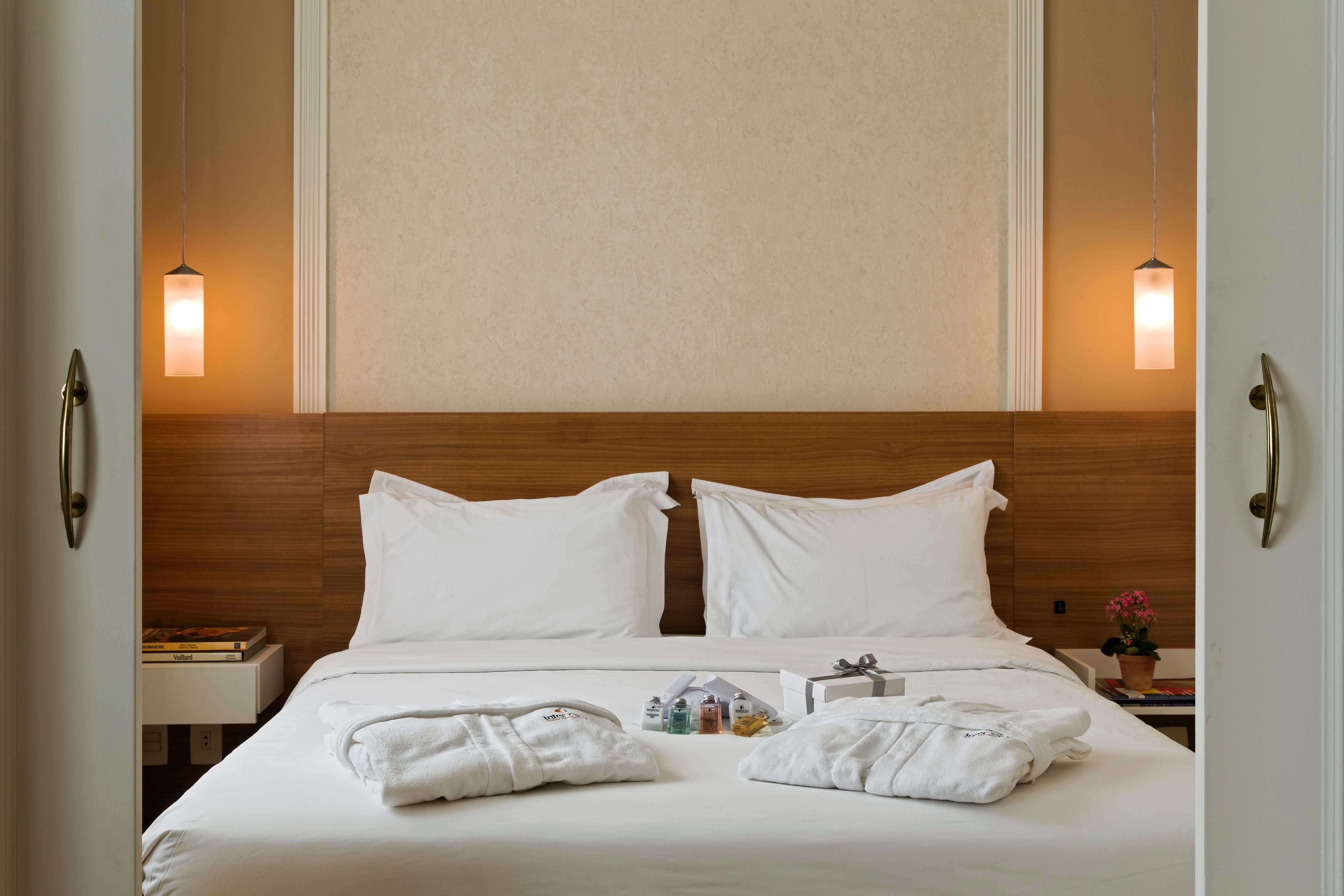 Intercity The Universe Paulista 4*