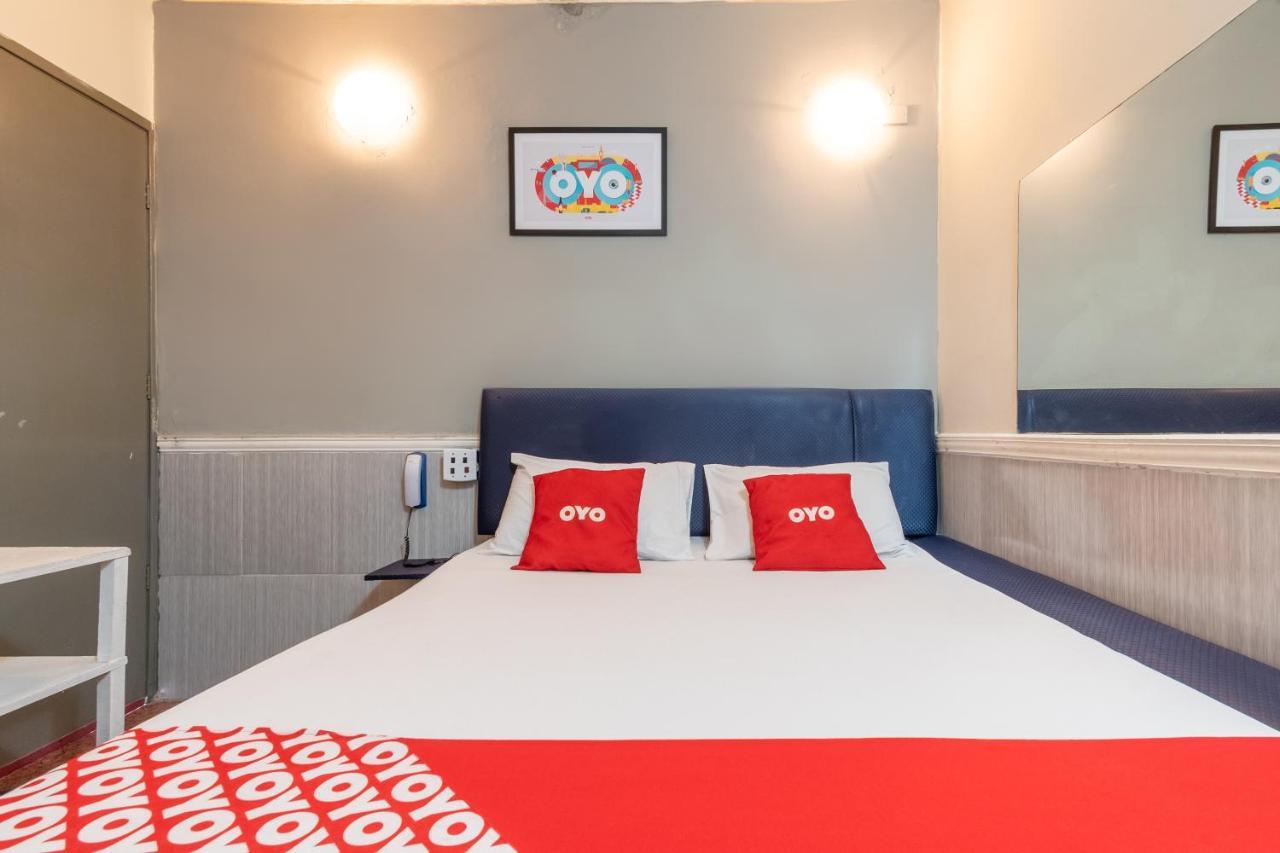 Oyo Sao Severo Hotel 4*